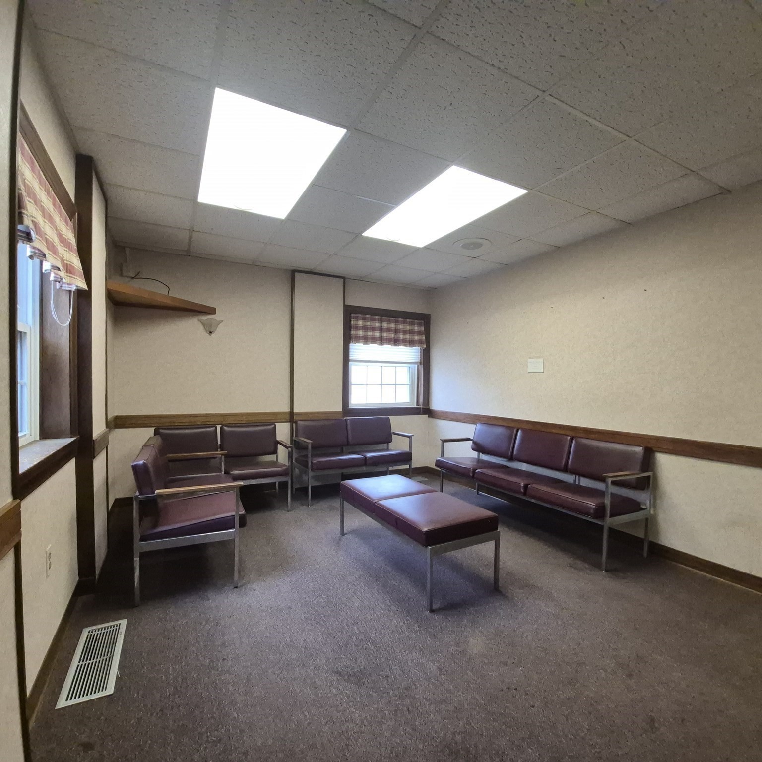 60 Brigham St Property Photo 4