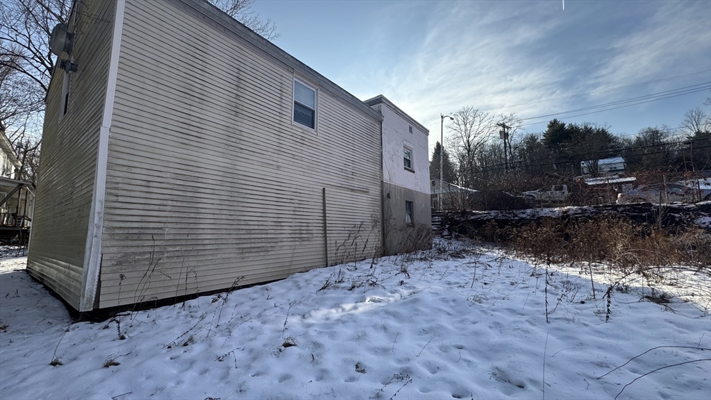 54 Commercial St Property Photo 8