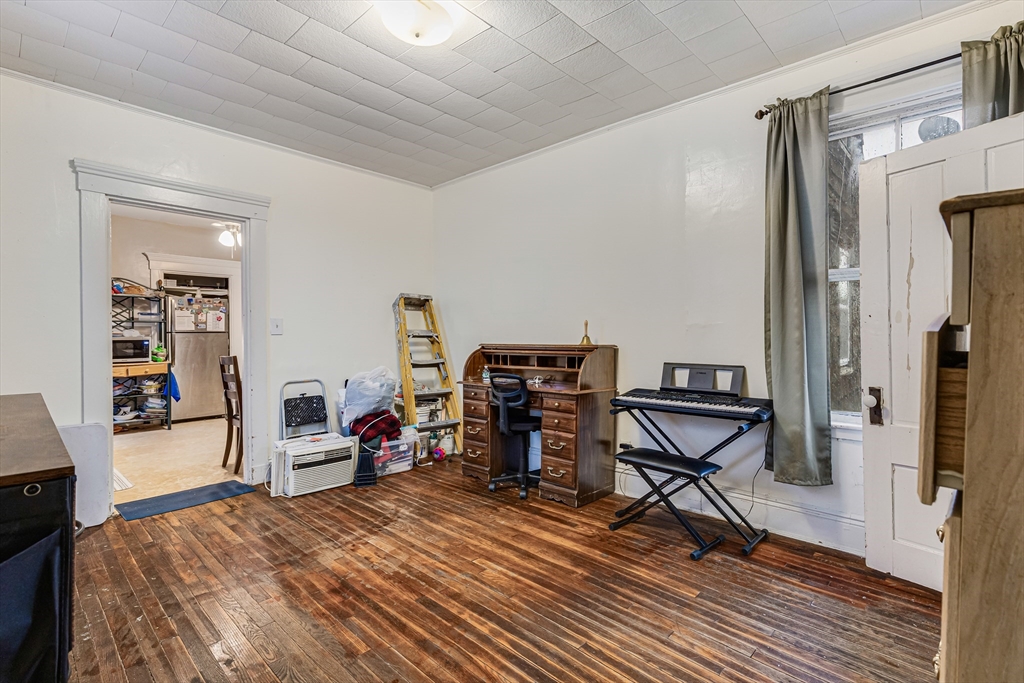 151 Cedar St Property Photo 9