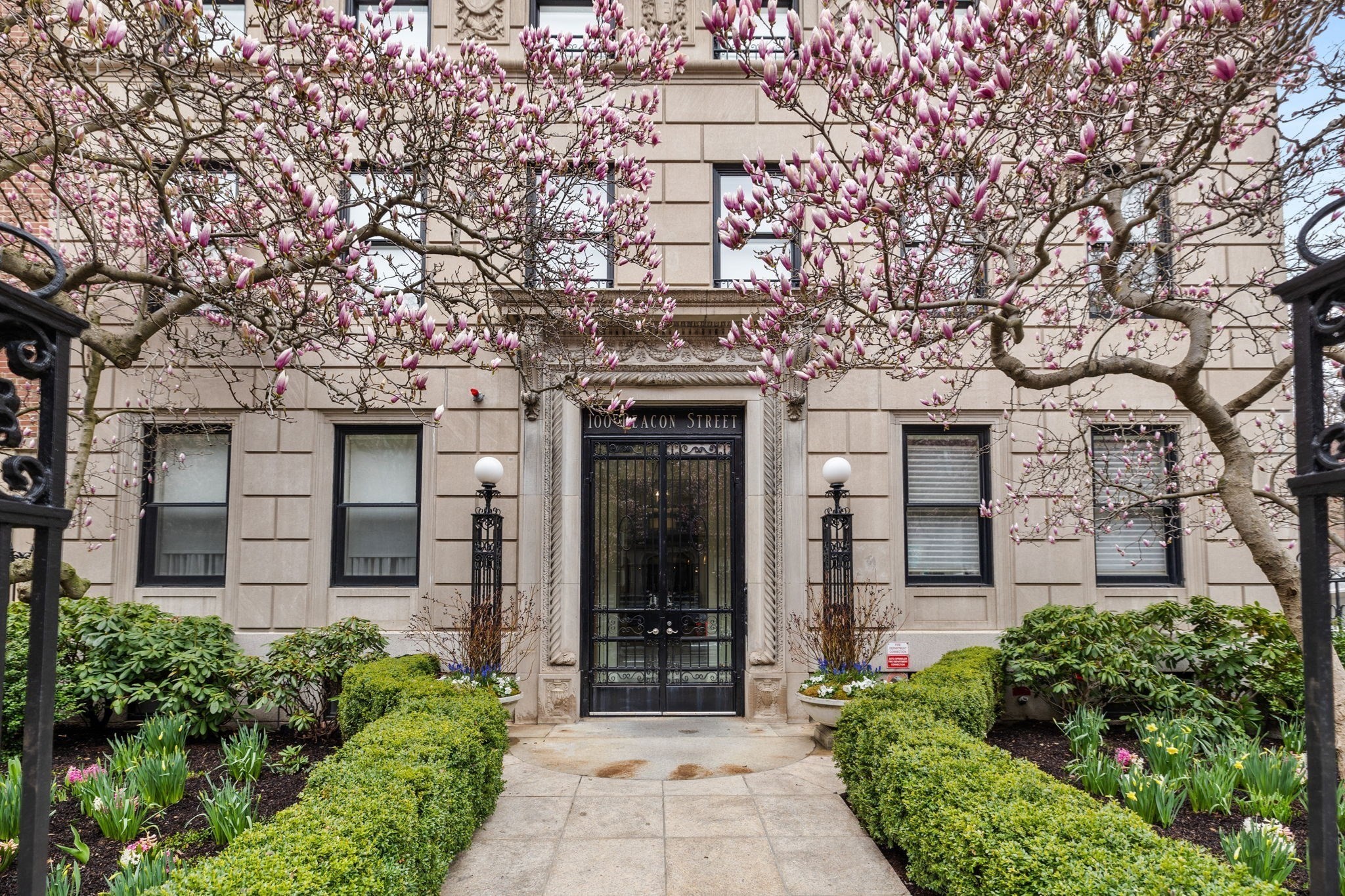 100 Beacon Street # 6 Property Photo 1