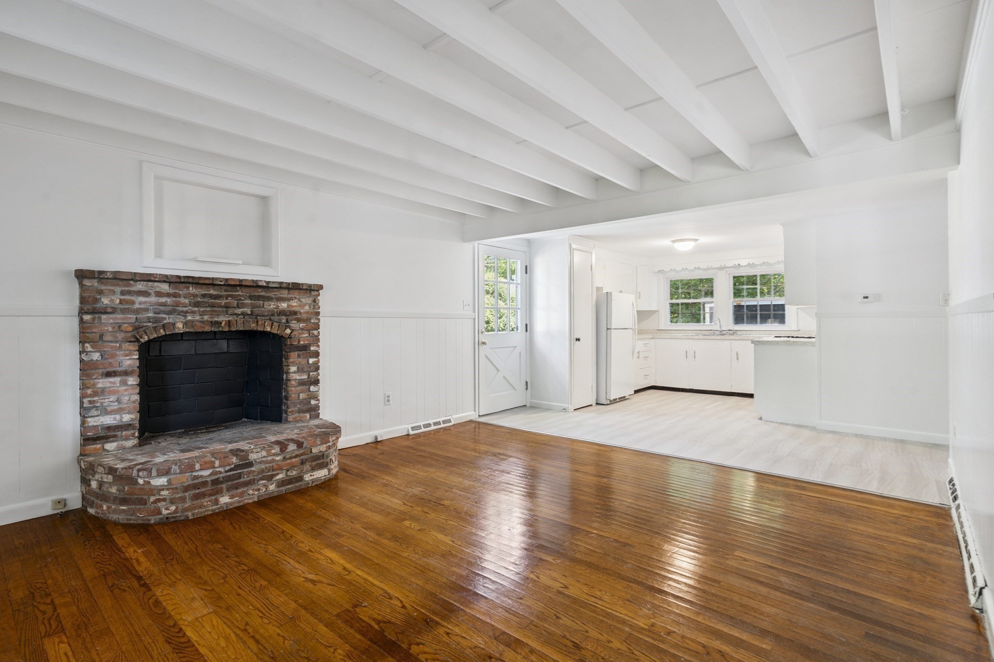 8 Captain's Lane Property Photo 3