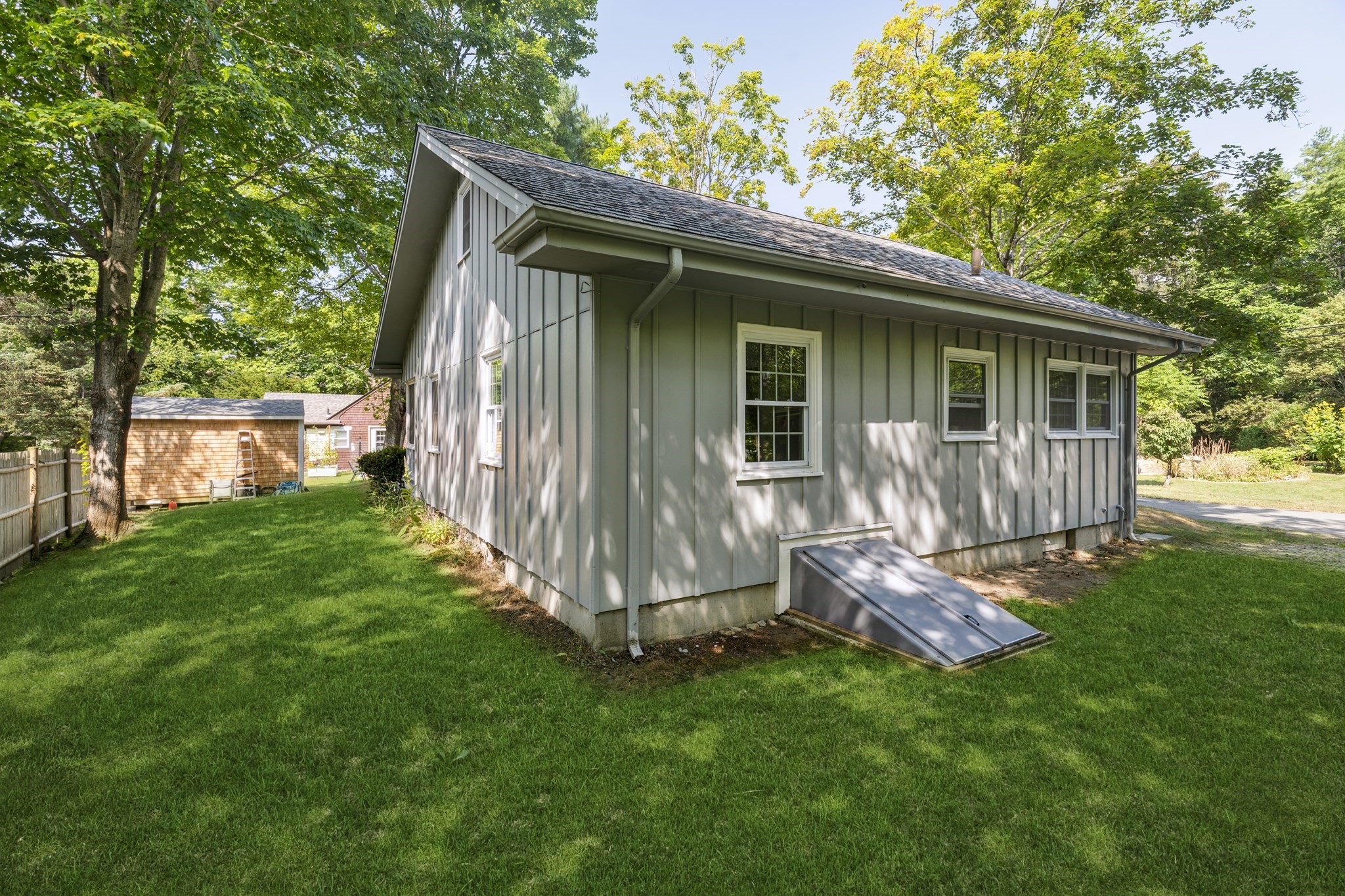 8 Captain's Lane Property Photo 17