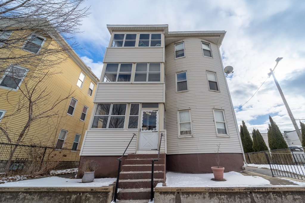 247 Shrewsbury St Property Photo 1