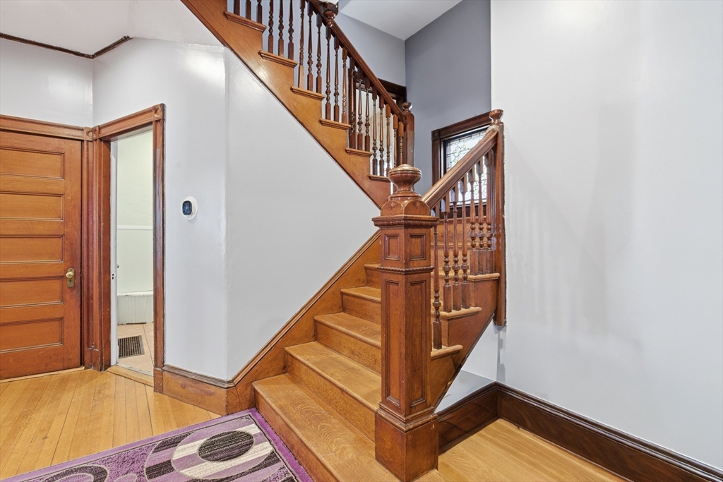 35 Algonquin St Property Photo 4