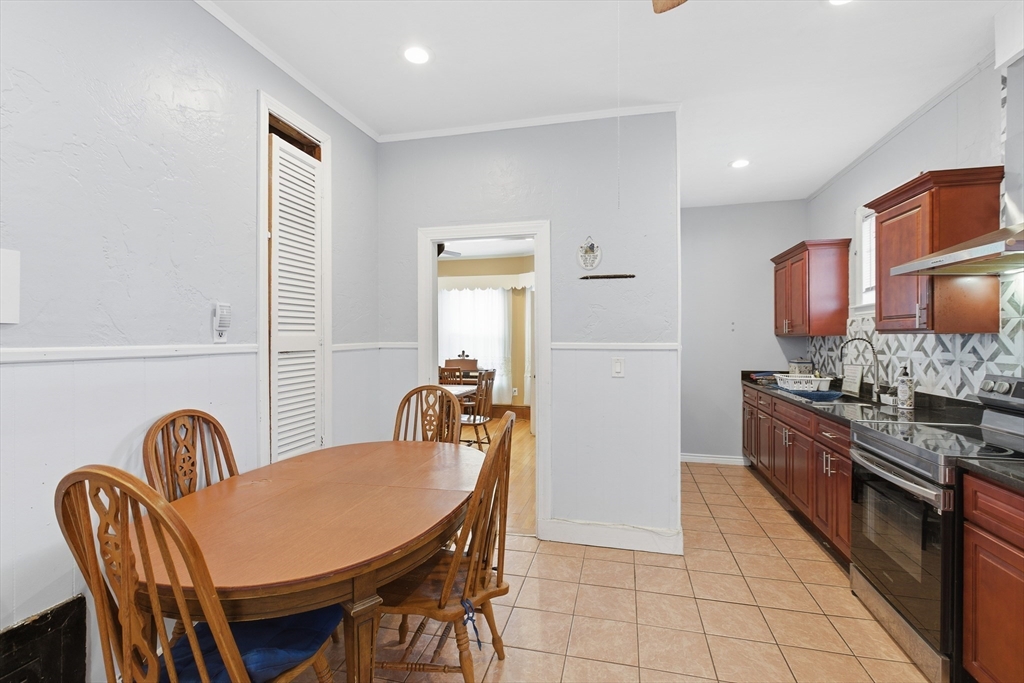 35 Algonquin St Property Photo 14