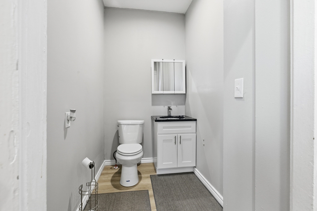 35 Algonquin St Property Photo 25