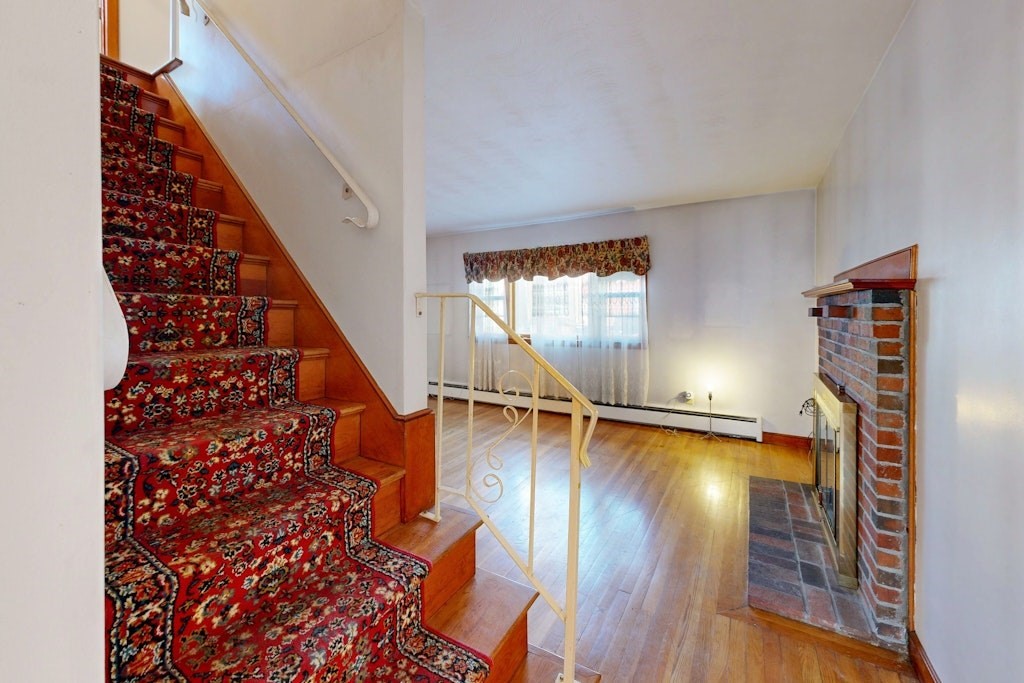 61 Fawndale Rd Property Photo 5