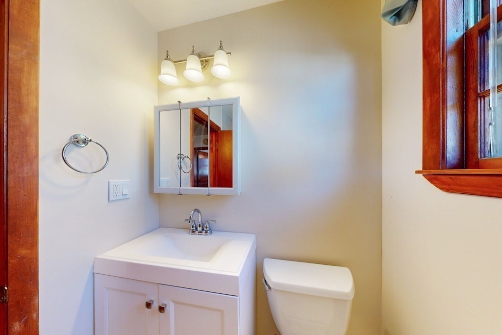 61 Fawndale Rd Property Photo 12