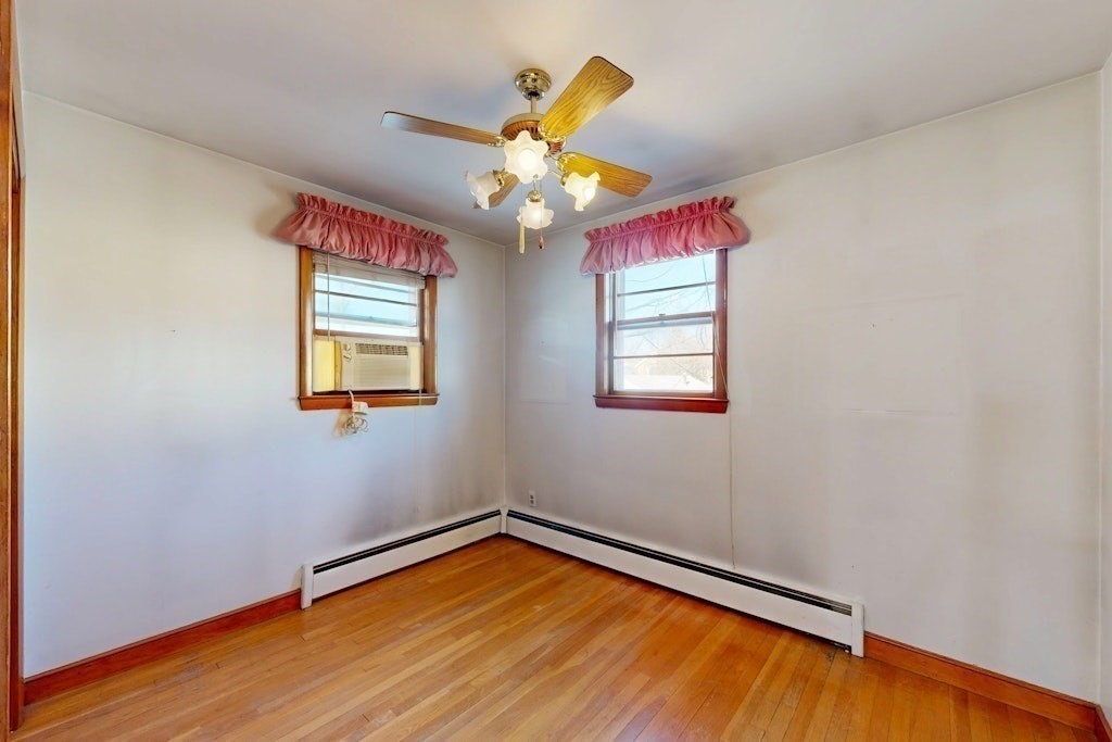 61 Fawndale Rd Property Photo 17