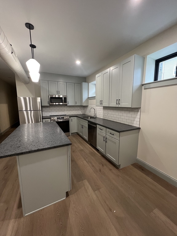 160 Seabury St # 1 Property Photo 1