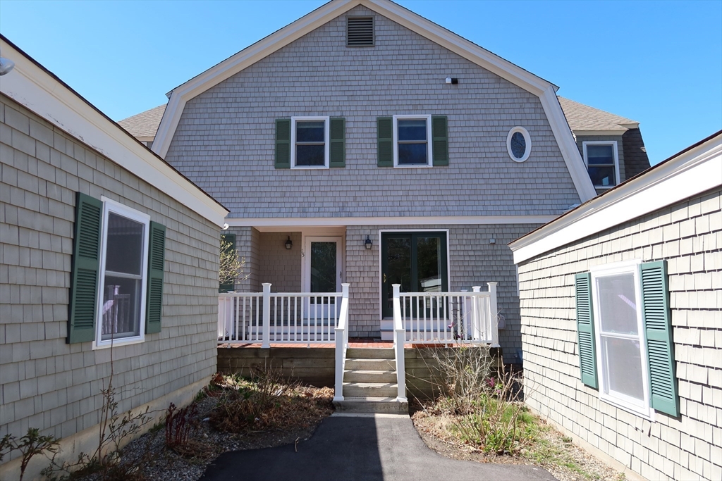 74 Branch St # 15 Property Photo 1