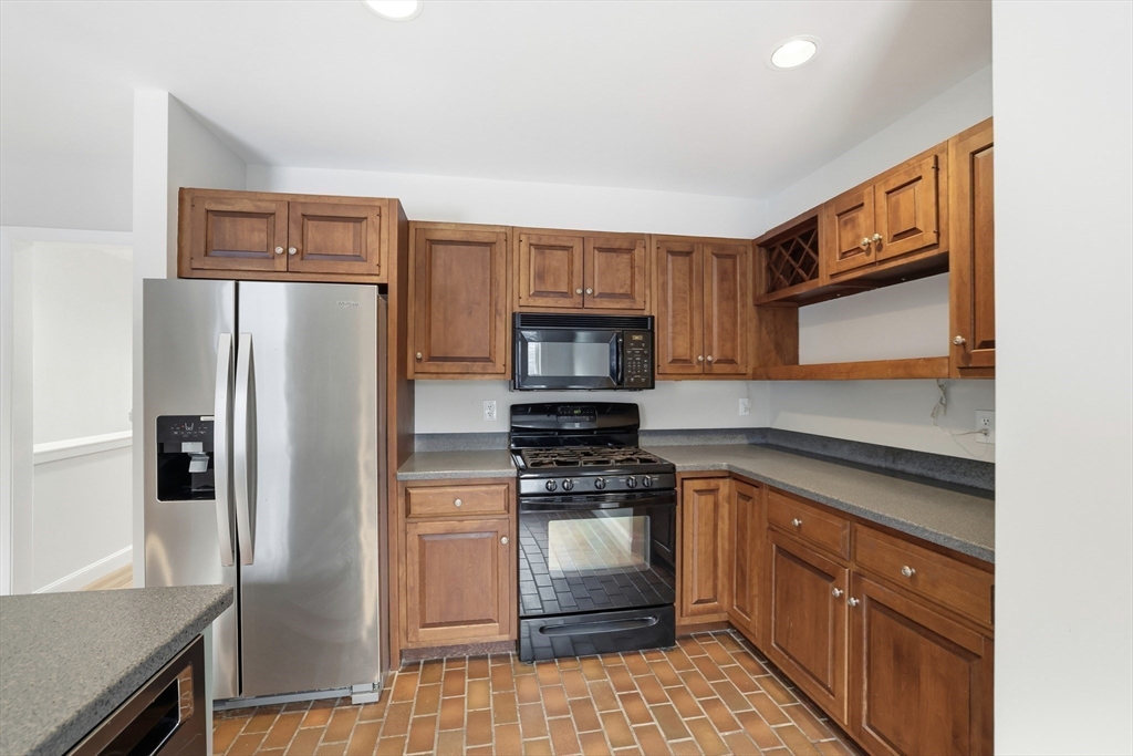 74 Branch St # 15 Property Photo 10