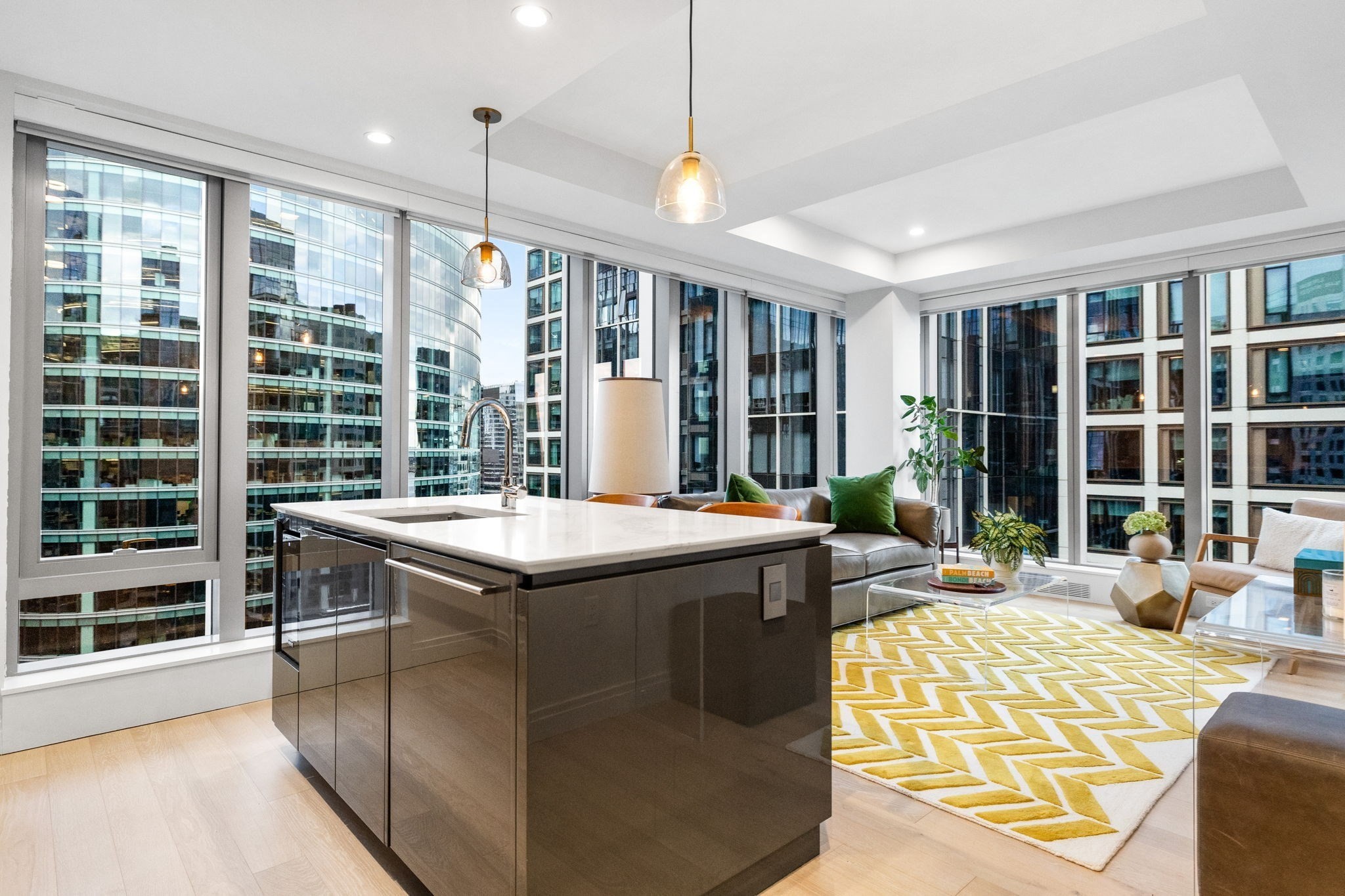 135 Seaport Blvd # 1503 Property Photo 6