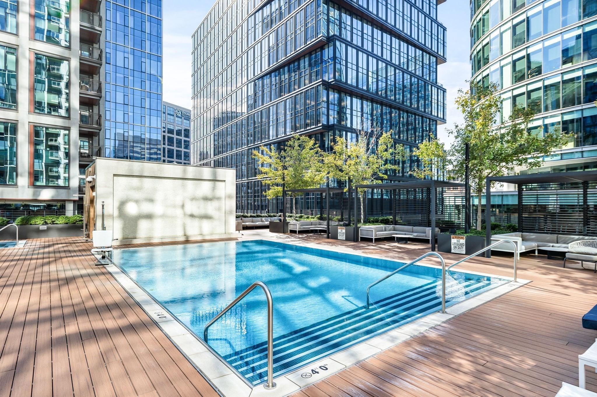 135 Seaport Blvd # 1503 Property Photo 17