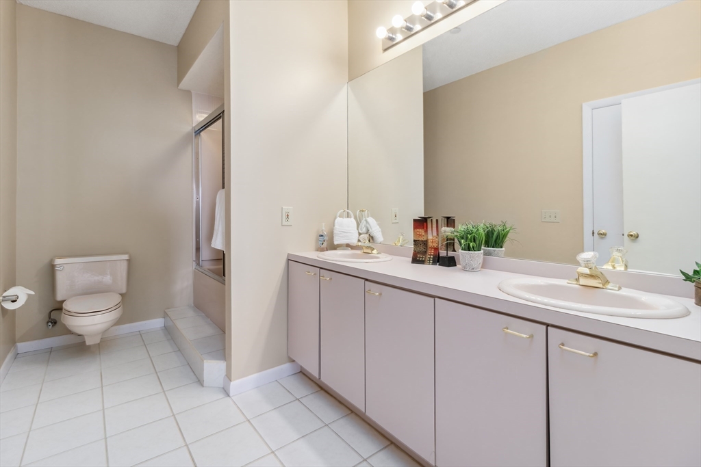 65 Lake Avenue # 1008 Property Photo 17