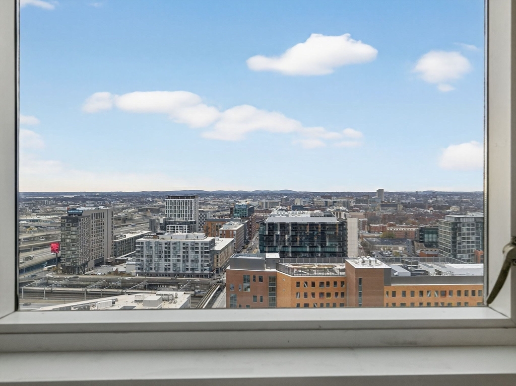 1 Nassau St # 2207 Property Photo 26