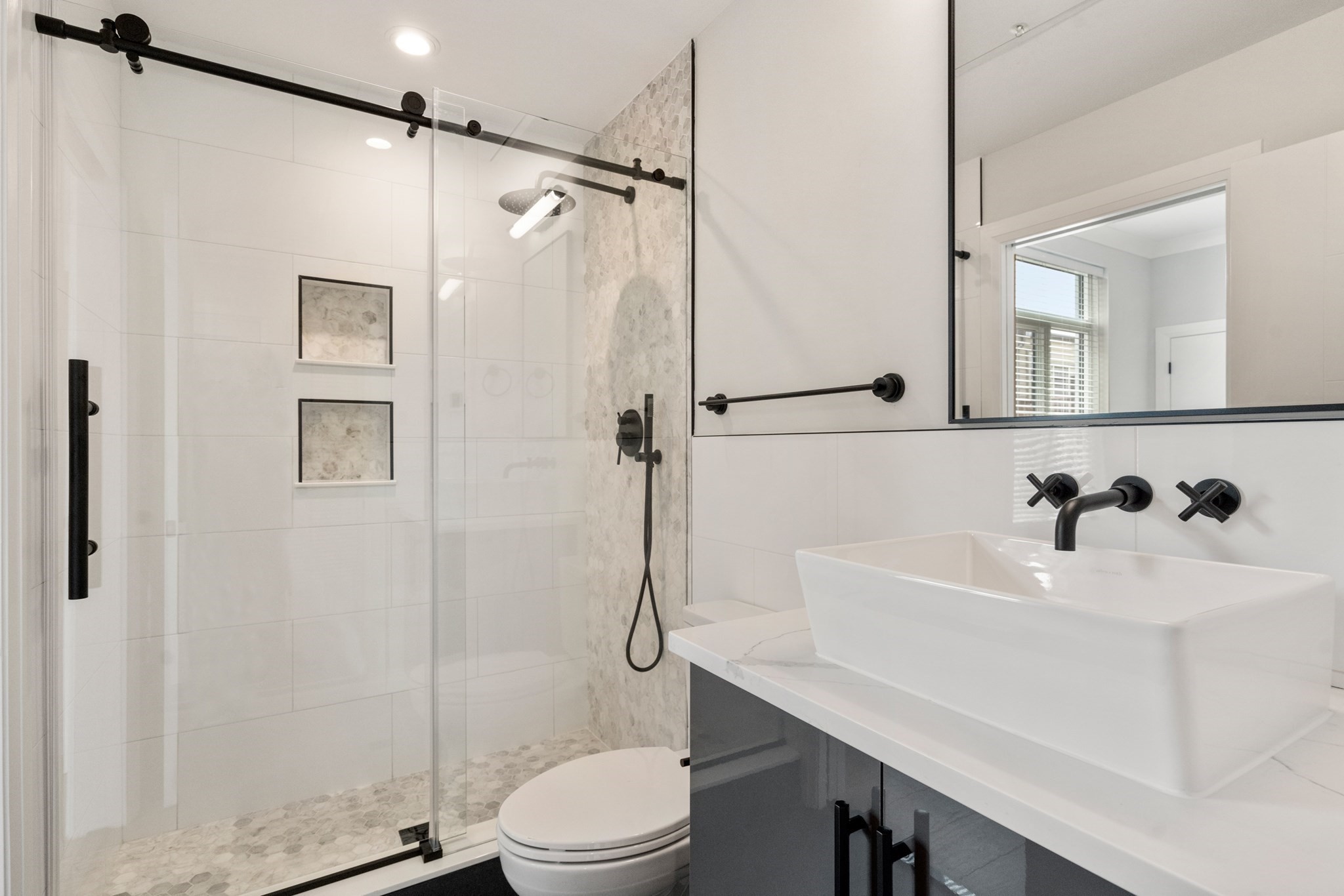 142 Pleasant Street Property Photo 12