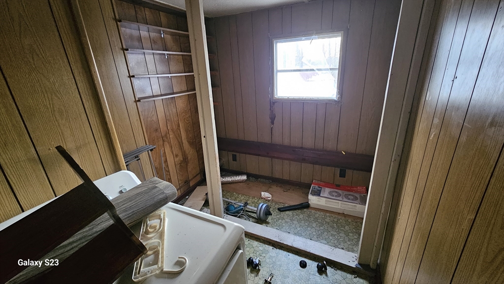1246 Granby Road # 66 Property Photo 6