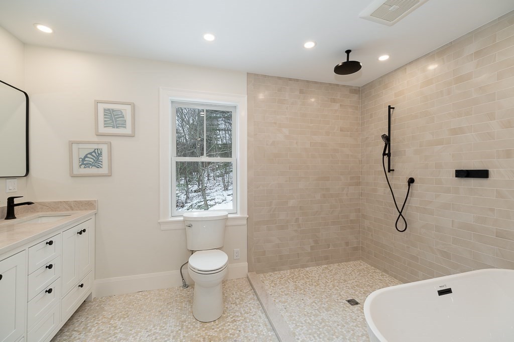5 Samoset Rd # B Property Photo 25
