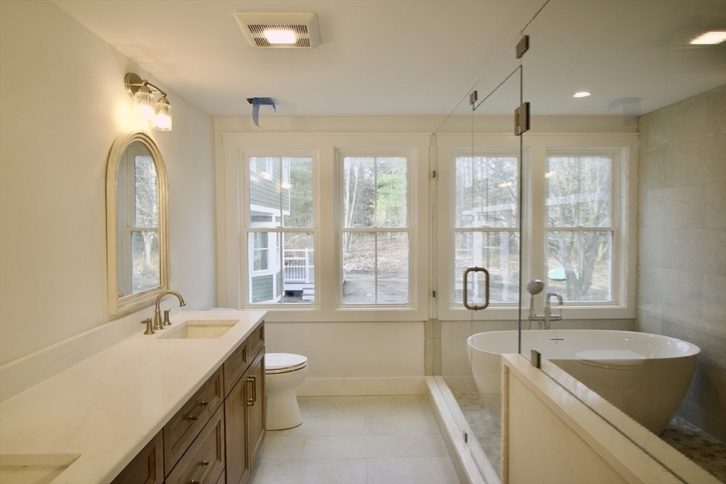 10 Popes Lane Property Photo 18