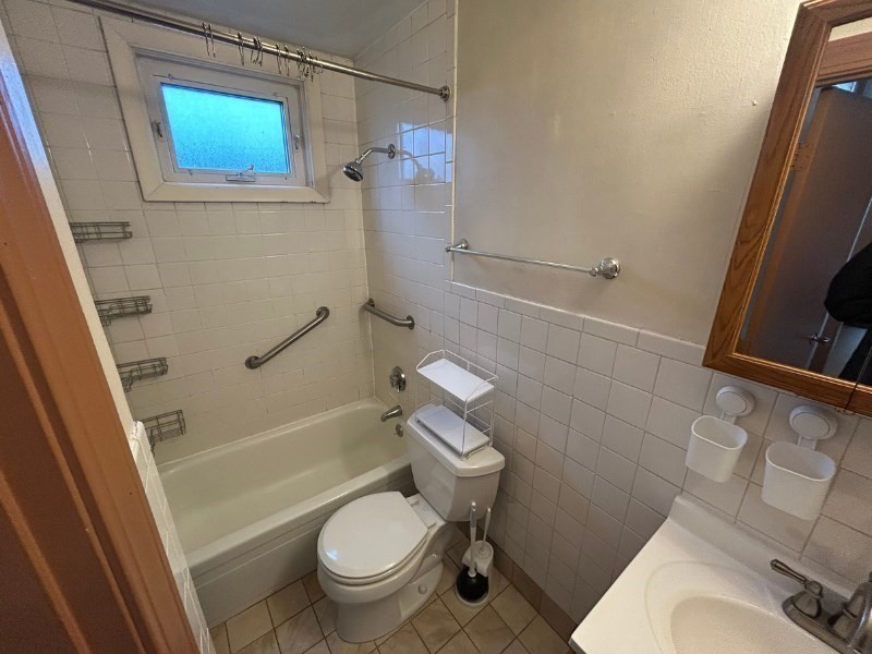 122a Spring Street # 3 Property Photo 15