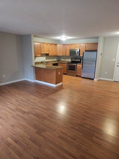 670 Bedford Street # 310 Property Photo 3