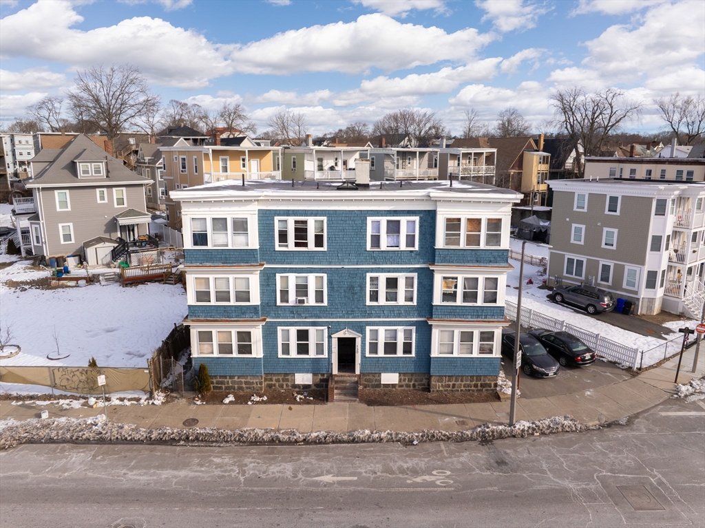 130 Talbot Ave Property Photo 3