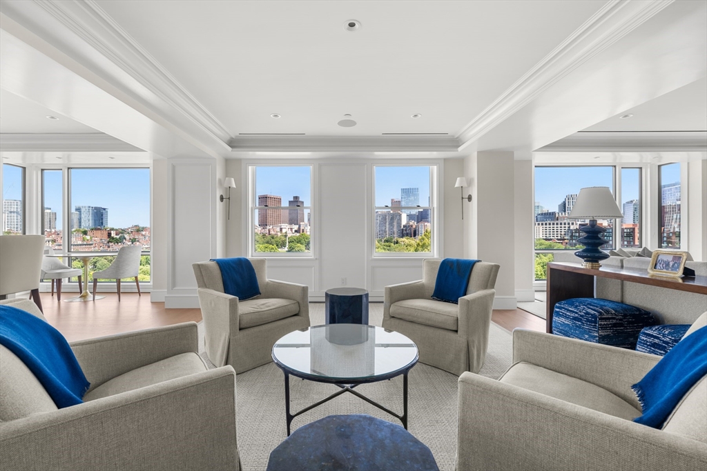 2 Commonwealth Avenue Property Photo 1