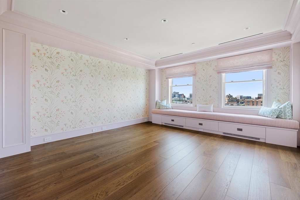 2 Commonwealth Avenue Property Photo 28