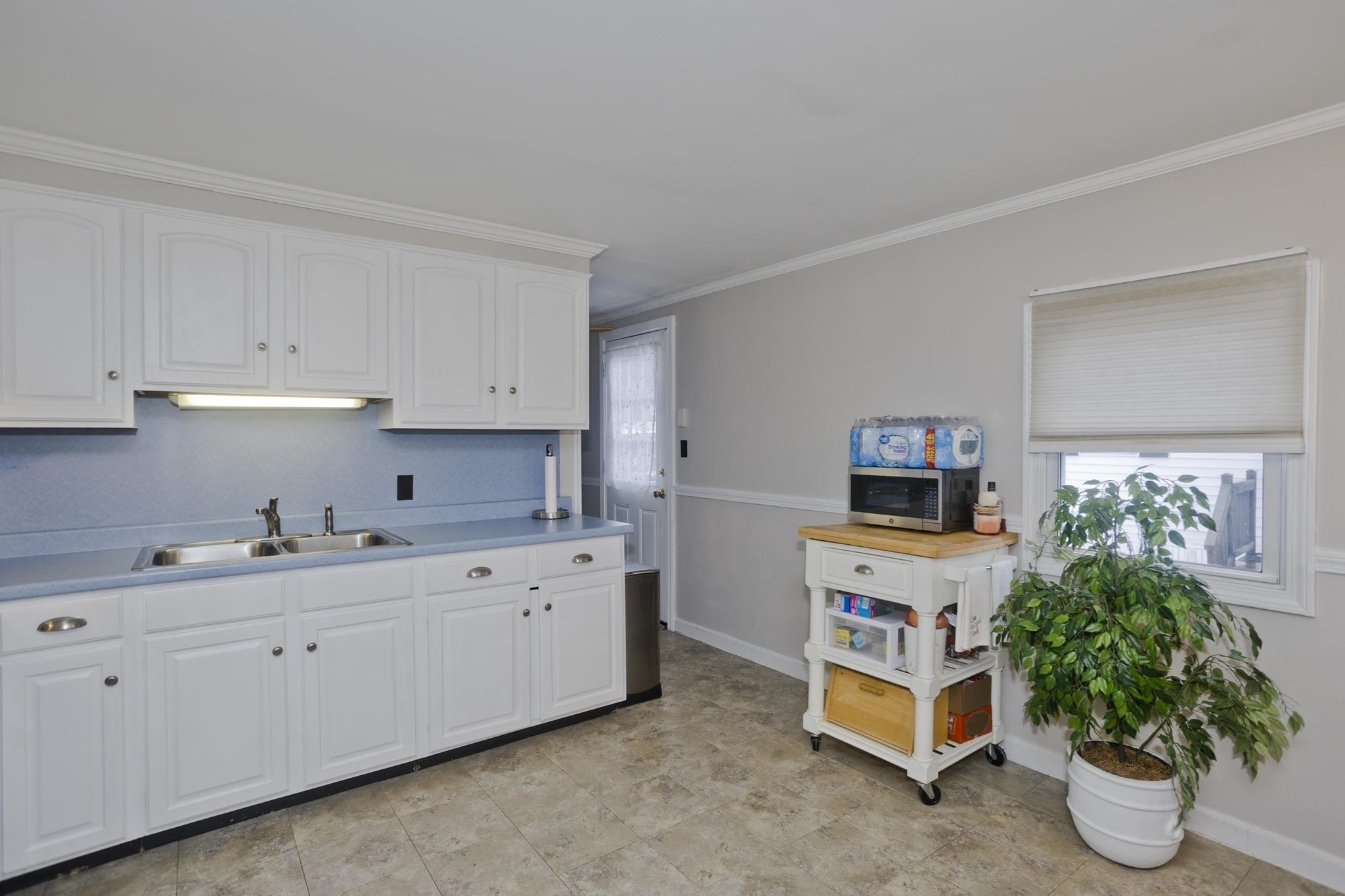 93 Grochmal Avenue # 12 Property Photo 6