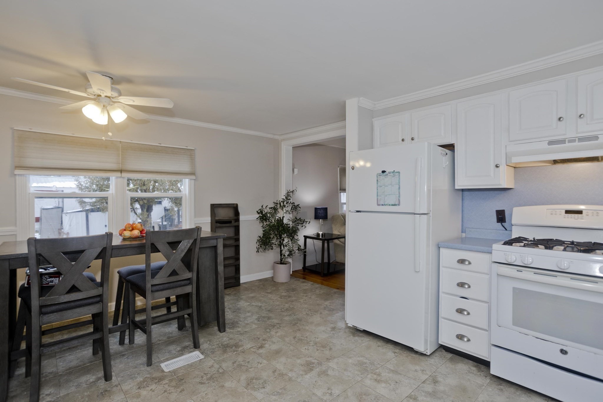 93 Grochmal Avenue # 12 Property Photo 8