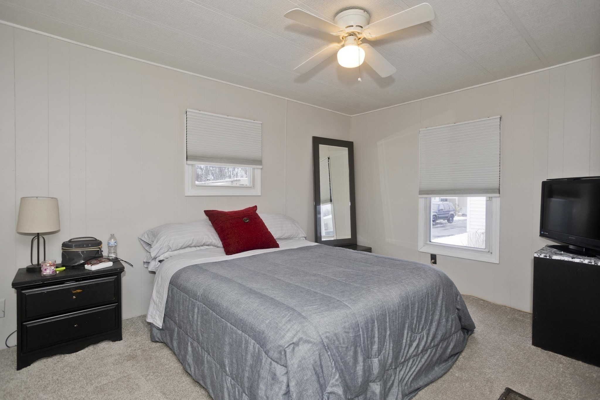 93 Grochmal Avenue # 12 Property Photo 23