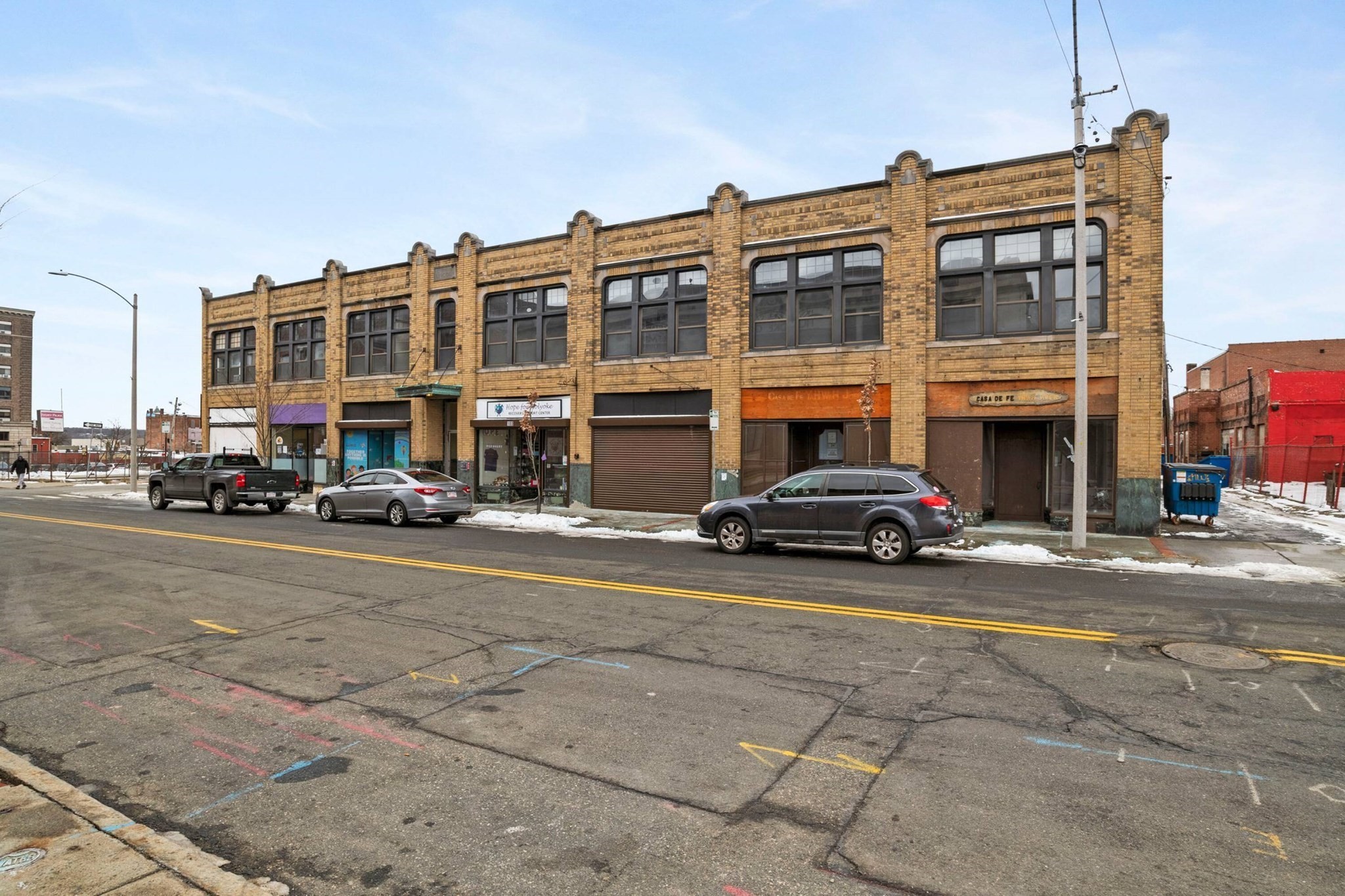 98 Suffolk St Property Photo 1