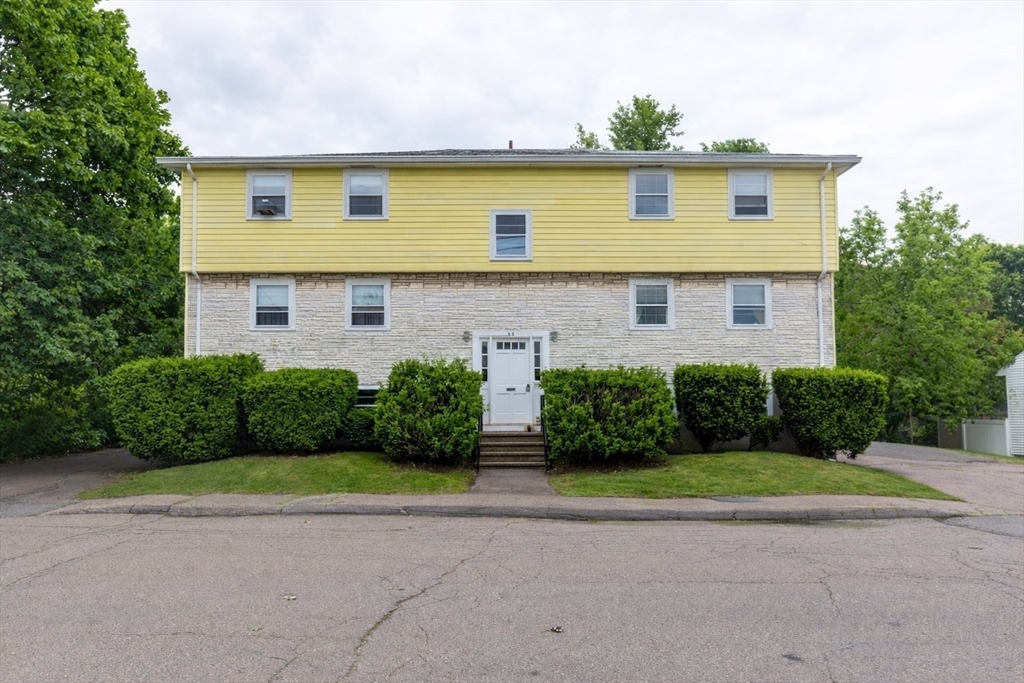 51 Stoughton St Property Photo 1
