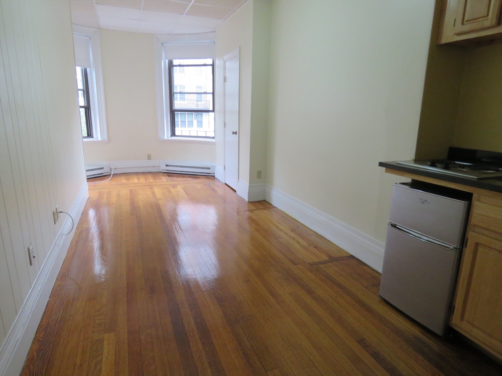 505 Beacon Street # 5 Property Photo 1