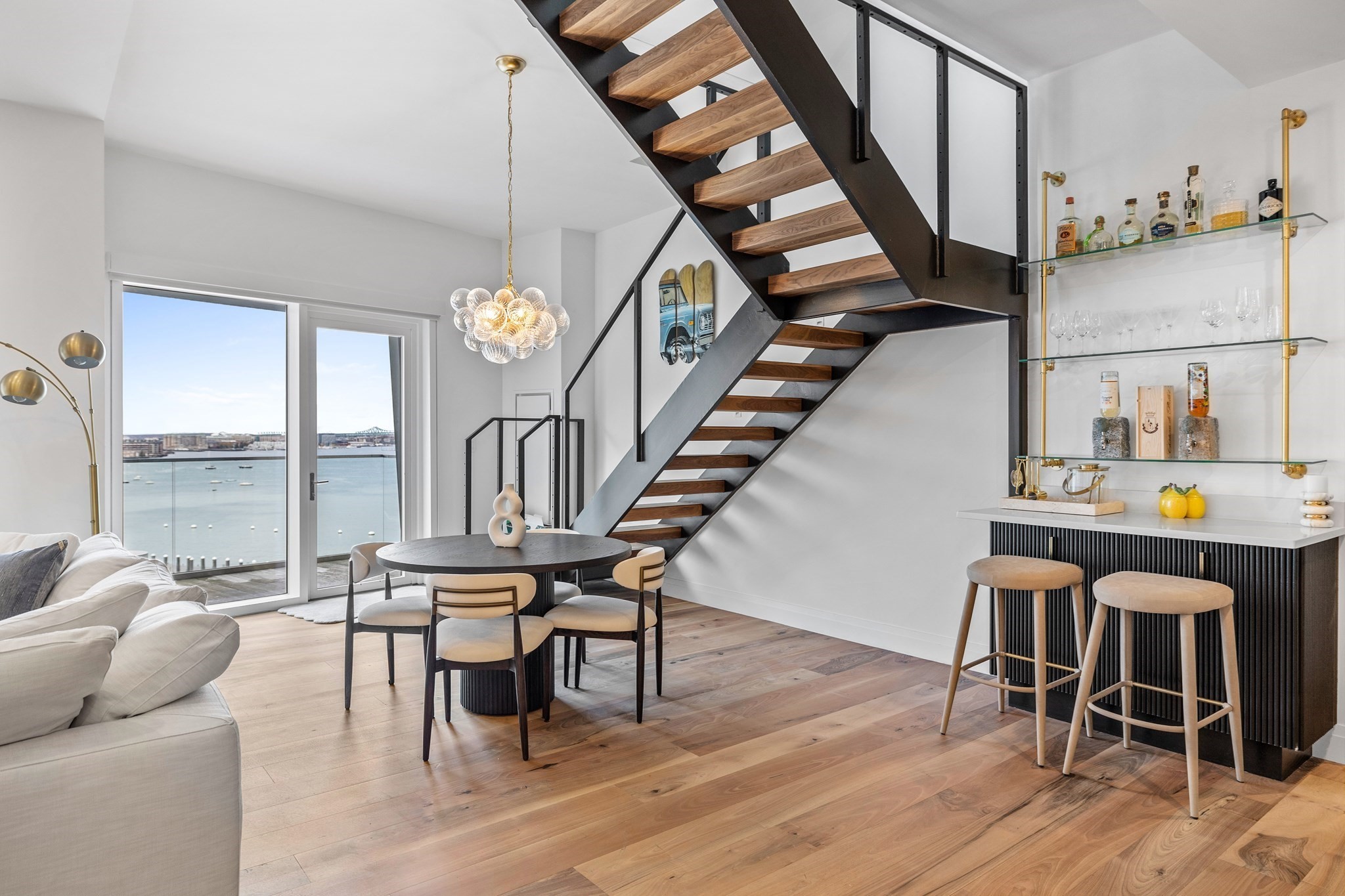 300 Pier 4 Blvd Property Photo 7