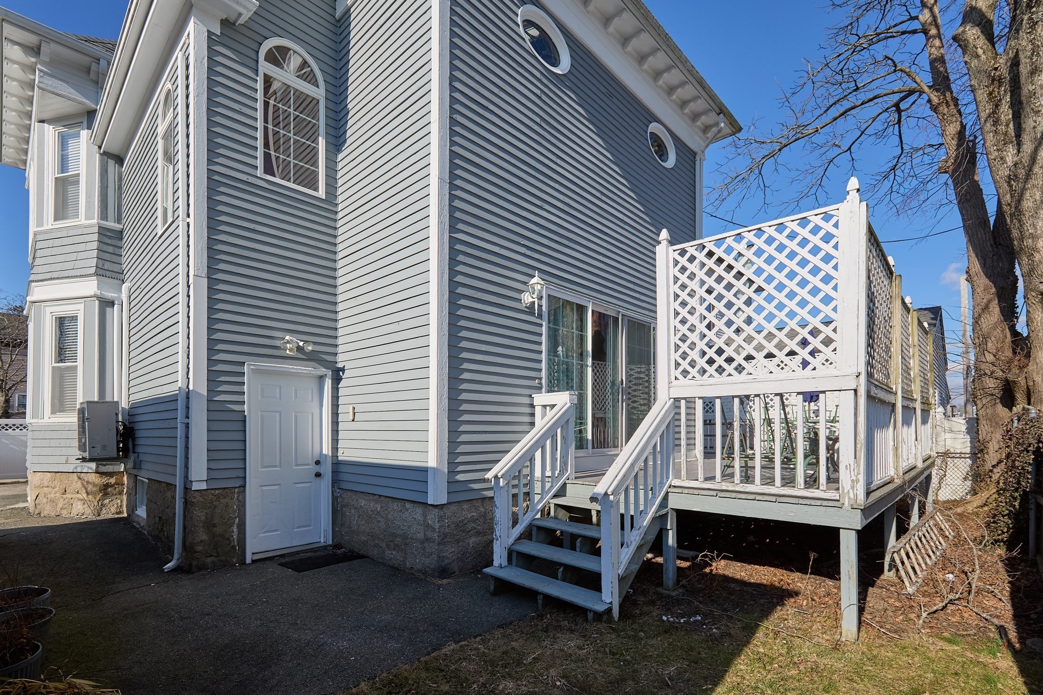 301 Madison Property Photo 4