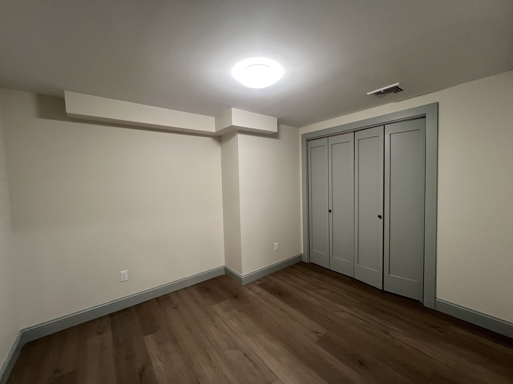 160 Seabury Street # 18 Property Photo 5