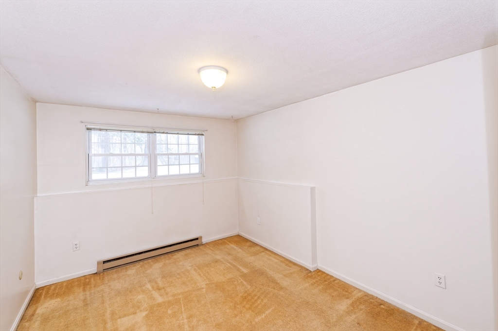 39 Pleasant St # B4 Property Photo 11