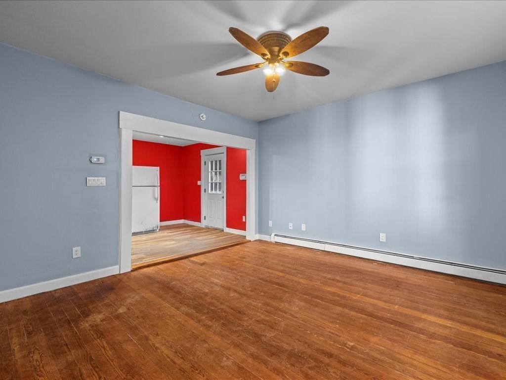 334 Fountain St Property Photo 5