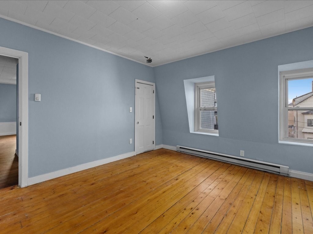 334 Fountain St Property Photo 23