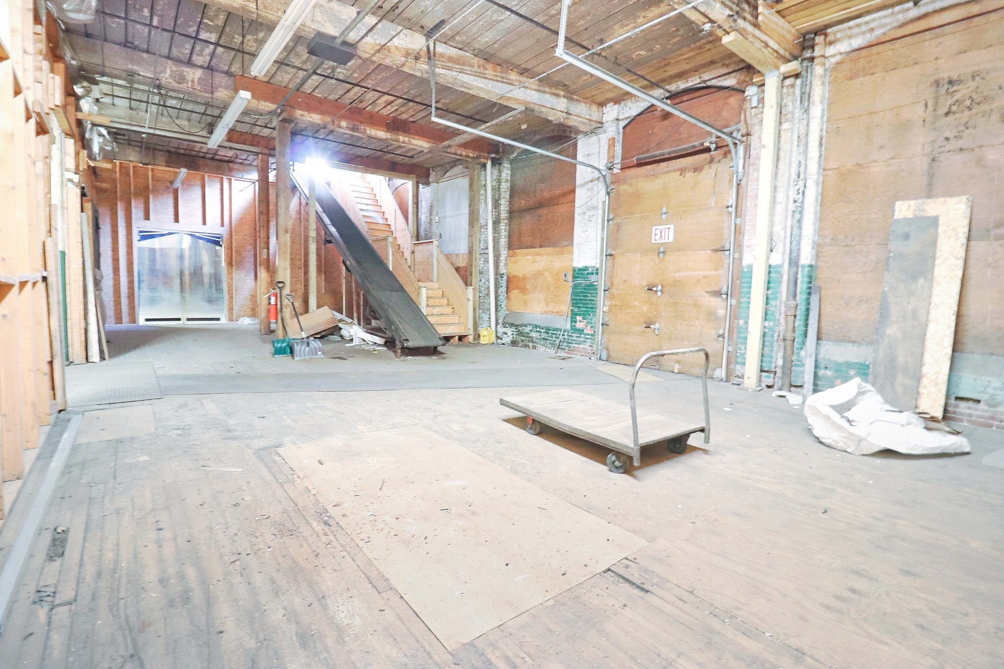 5 Lake Street Property Photo 25