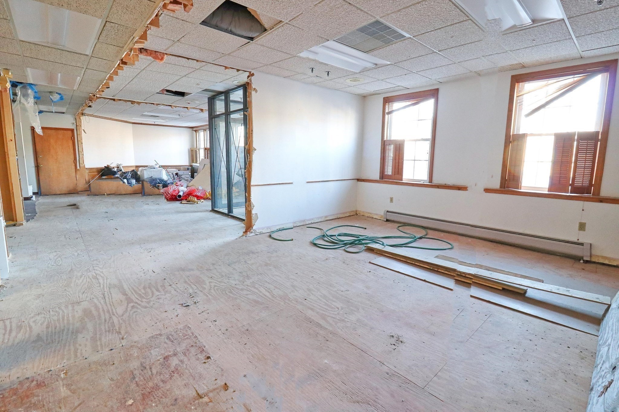 170 Common Street Property Photo 6