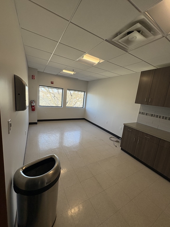 313 Washington St # 401 Property Photo 6