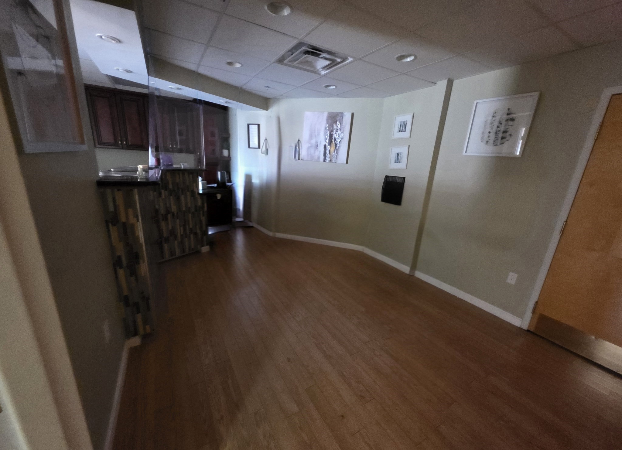 92 High Street Property Photo 20