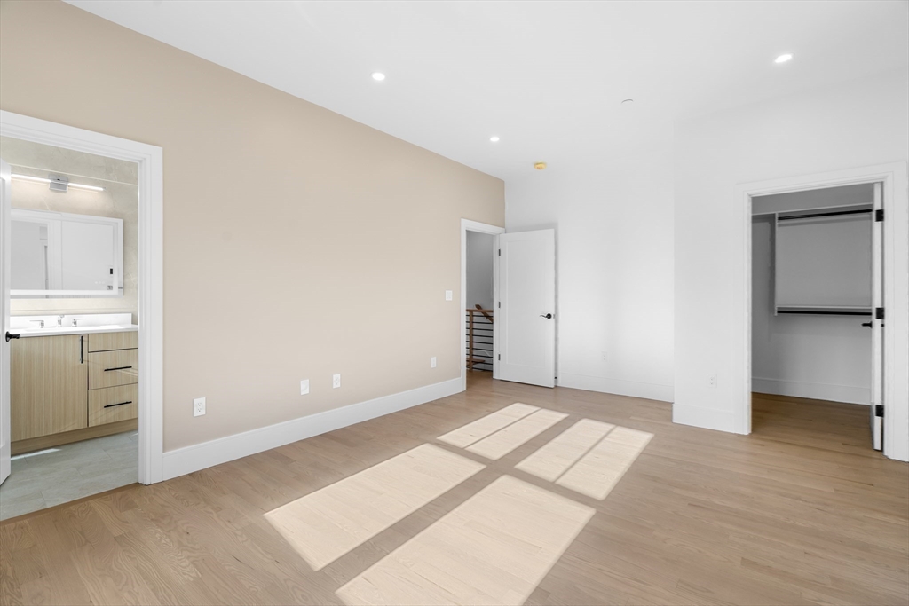 143 Tremont St # D Property Photo 6