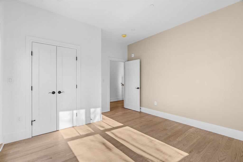 143 Tremont St # D Property Photo 9