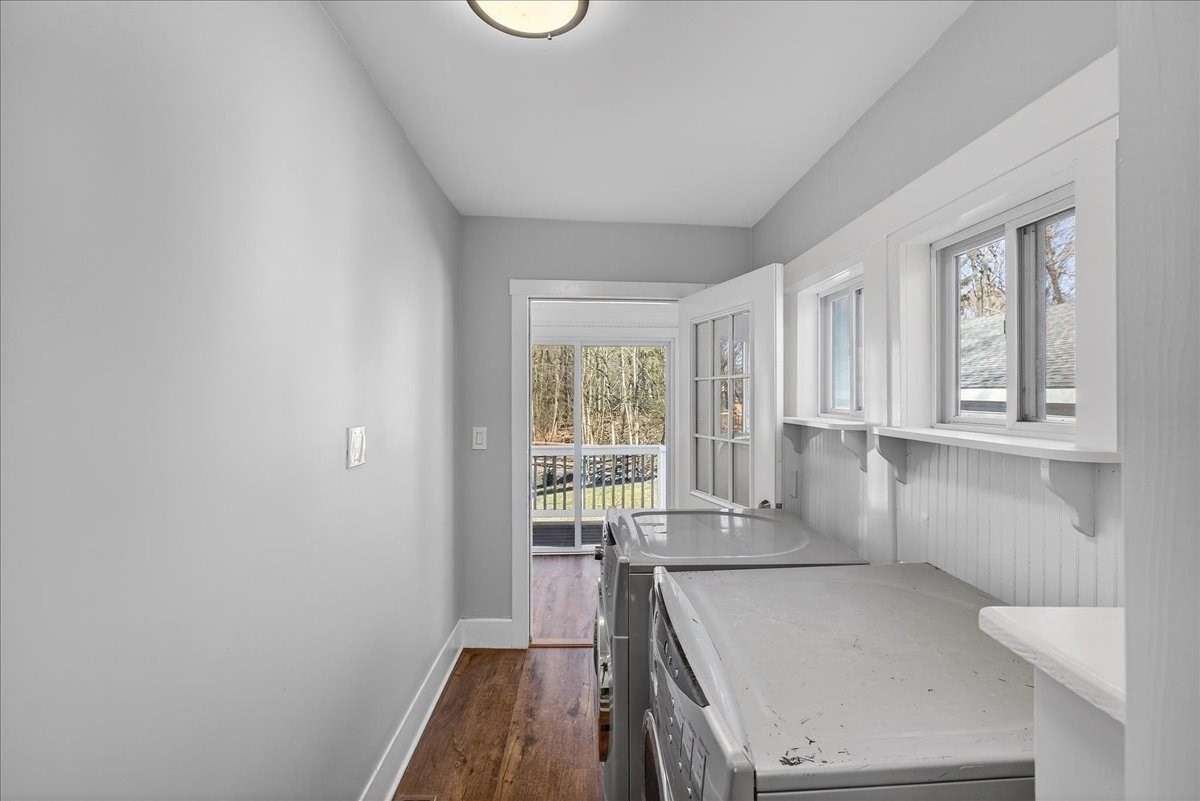 48 Bigelow Ave Property Photo 11