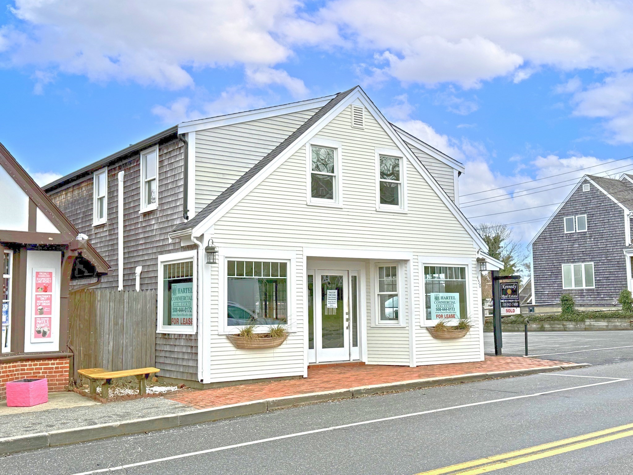 450 Main Street Property Photo 1