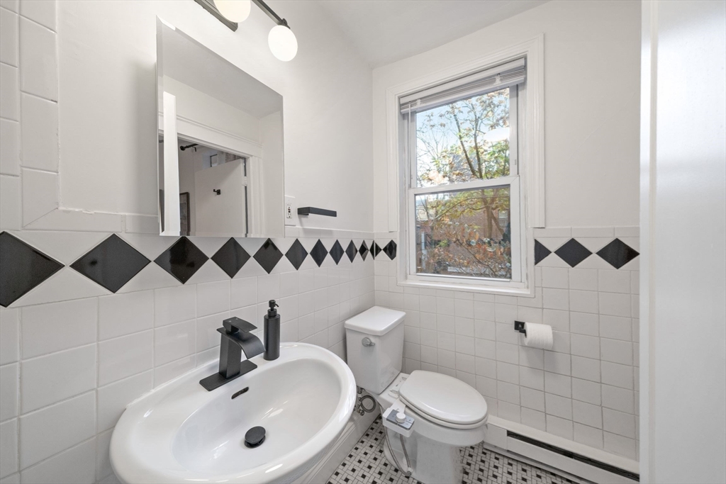 102 Revere St Property Photo 21